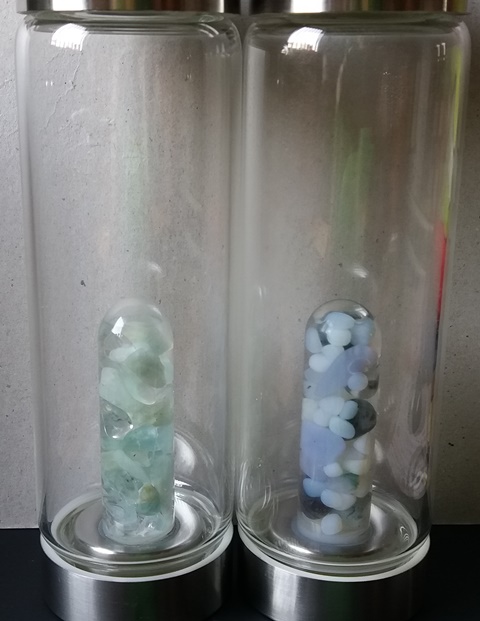  VitaJuwel Bottles OLDER Version - Inner Purity (Aquamarine) and Momentum (Agate Moss, Opal, Chalcedony) - Esther Neela Blog